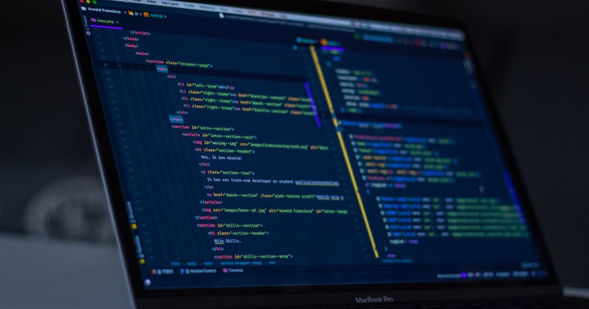 Proč je Laravel ideální volba pro firemní aplikace v roce 2025
